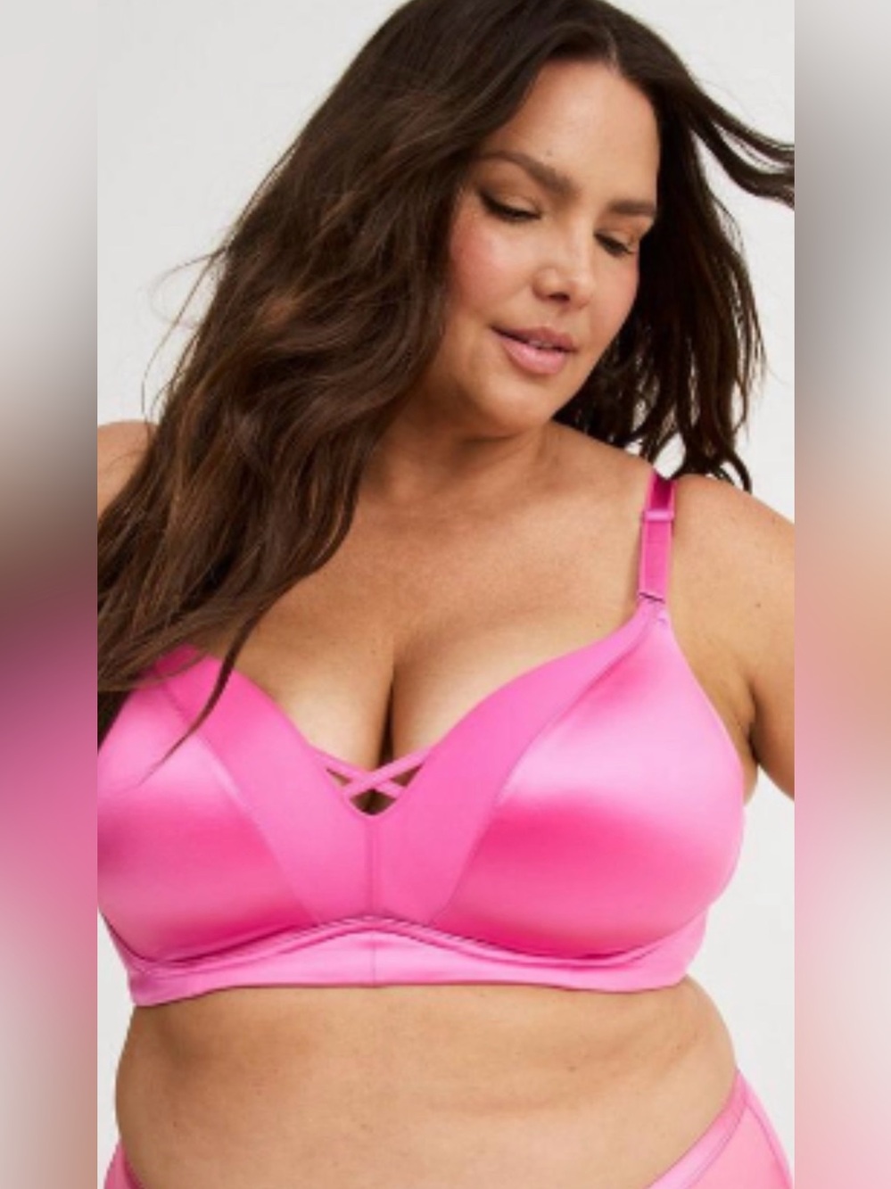 torrid Bright Pink Wireless Plunge Bra